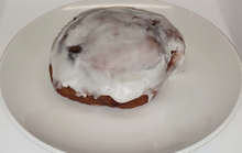 Load image into Gallery viewer, Cinnamon Roll &amp; Apple Fritter

